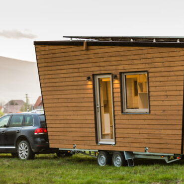 انشاء المباني والكرفانات المتنقله